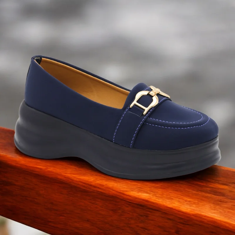 Men's slippers with a Velcro closure for easy on and off M0489 wedge pump
