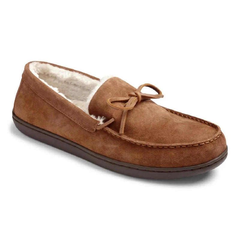 Men's loafers with a moc - toe design Men's loafers with a moc - toe design Men's Irving Adler Shoes In Chestnut Men's loafers with a moc - toe design Men's loafers with a moc - toe design Men's Irving Adler Shoes In Chestnut