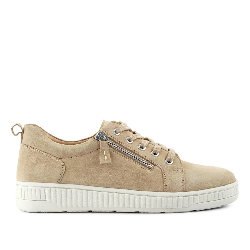 Men's casual shoes with a metallic trim Azure Leather Wide-Fit Trainers - AZURE / 327 234 Men's casual shoes with a metallic trim Azure Leather Wide-Fit Trainers - AZURE / 327 234