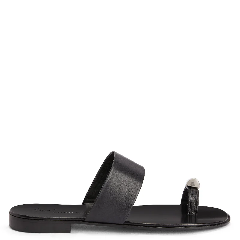 Men's leather loafers with a penny slot Men's leather loafers with a penny slot Giuseppe Zanotti Norbert Men's leather loafers with a penny slot Men's leather loafers with a penny slot Giuseppe Zanotti Norbert