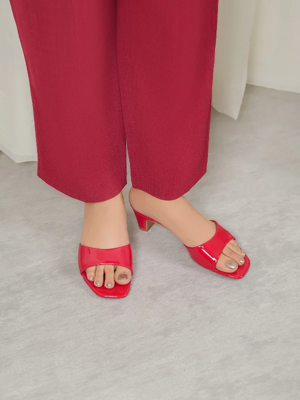 Men's sandals with a decorative buckle or charm Men's sandals with a decorative buckle or charm Womens "LUNA" Block Heels Sandals Men's sandals with a decorative buckle or charm Men's sandals with a decorative buckle or charm Womens "LUNA" Block Heels Sandals