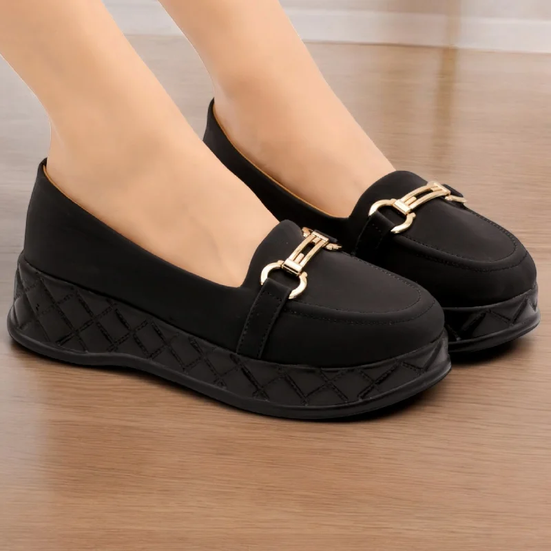 Men's slippers with a padded footbed for all - day comfort M0477 wedge pump
