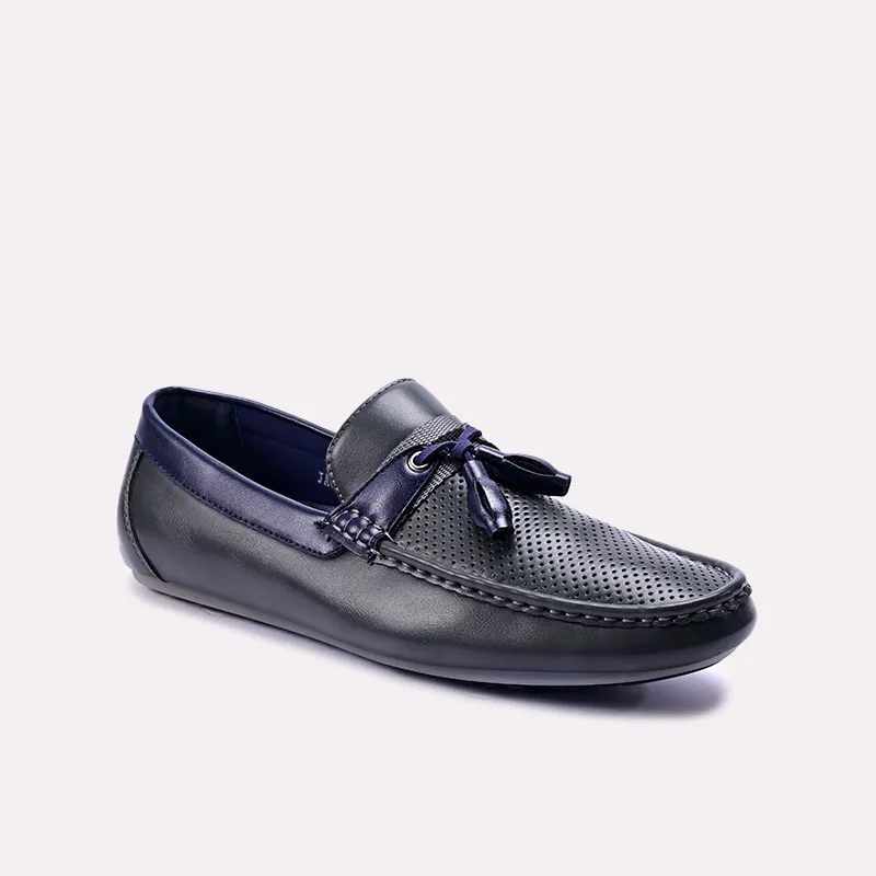 Men's loafers with a smooth leather finish Men's loafers with a smooth leather finish Thaddeus Gray Tassel Loafers 0130856 Men's loafers with a smooth leather finish Men's loafers with a smooth leather finish Thaddeus Gray Tassel Loafers 0130856