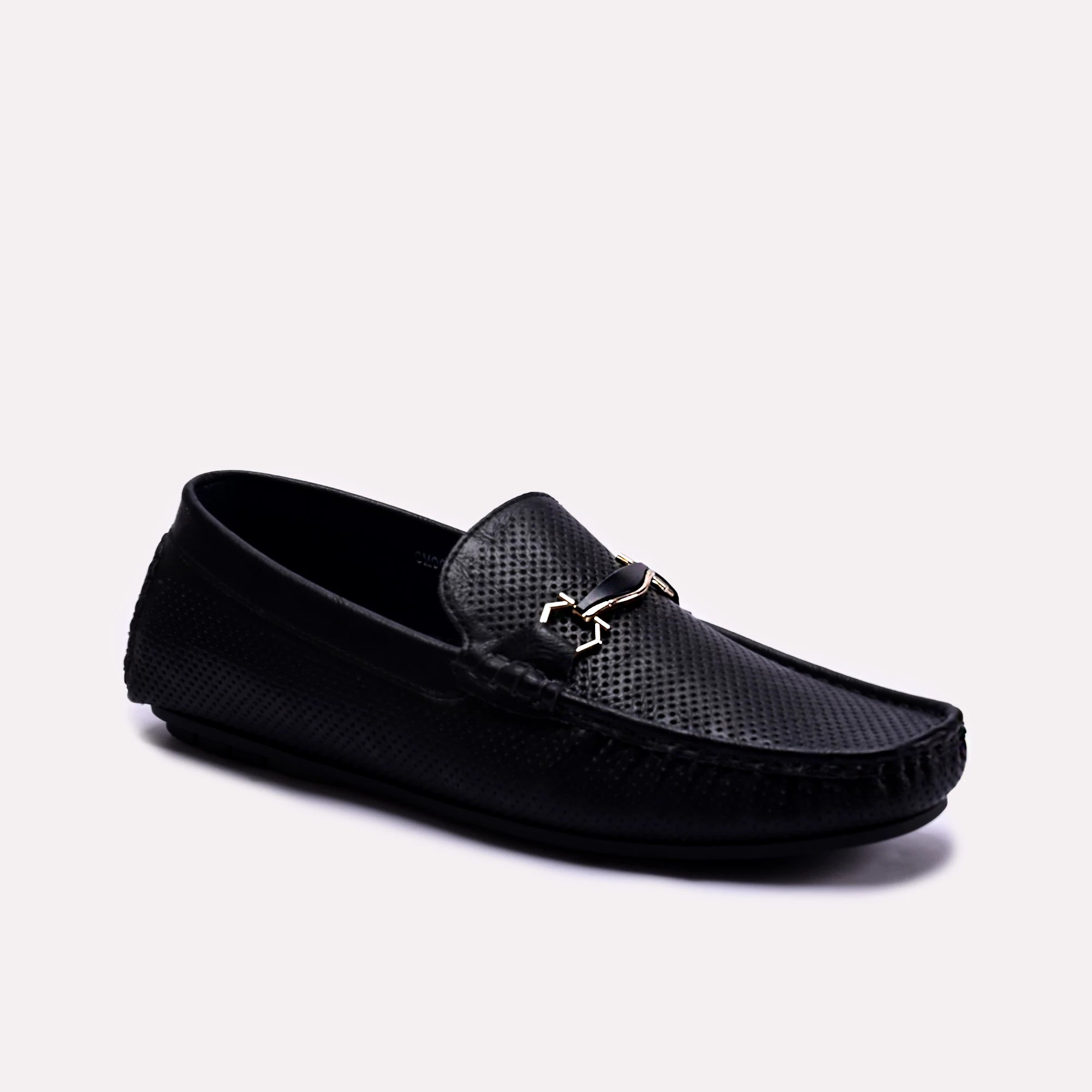 Men's loafers with a smooth leather finish Men's loafers with a smooth leather finish Hilton Black Perforated Loafers 0130777 Men's loafers with a smooth leather finish Men's loafers with a smooth leather finish Hilton Black Perforated Loafers 0130777