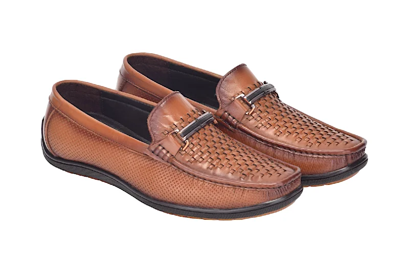 Men's loafers with a low - heeled design Men's loafers with a low - heeled design MENS LEATHER LOAFER SHOE 996555 Men's loafers with a low - heeled design Men's loafers with a low - heeled design MENS LEATHER LOAFER SHOE 996555