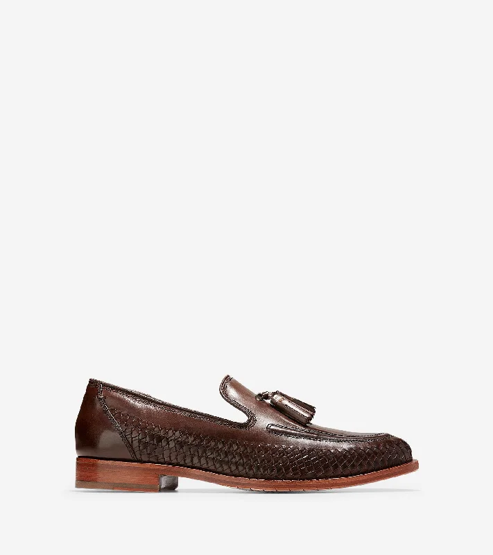 Men's loafers with a smooth leather finish Men's loafers with a smooth leather finish Washington Grand Tassel Loafer Men's loafers with a smooth leather finish Men's loafers with a smooth leather finish Washington Grand Tassel Loafer