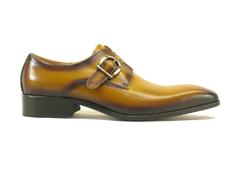 Men's formal shoes with a buckle closure Men's formal shoes with a buckle closure Carrucci Buckle Monk Strap KS503-35 - Cognac Men's formal shoes with a buckle closure Men's formal shoes with a buckle closure Carrucci Buckle Monk Strap KS503-35 - Cognac