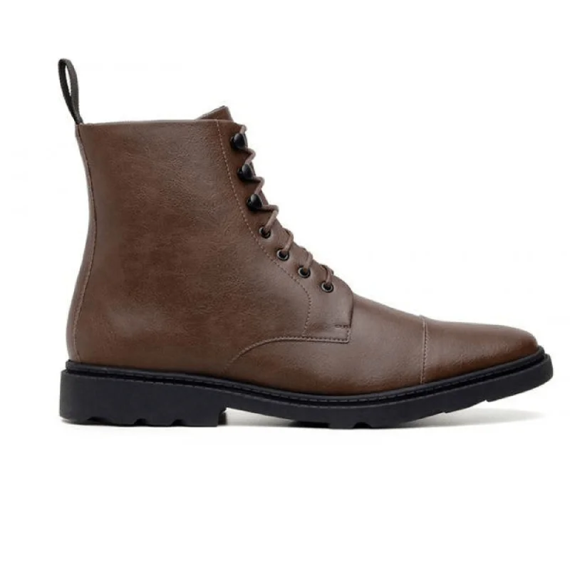 Men's formal shoes with a leather sole and heel Men's formal shoes with a leather sole and heel 'Work Boot 2.0' Vegan Lace-Up Boot by Ahimsa - Cognac Men's formal shoes with a leather sole and heel Men's formal shoes with a leather sole and heel 'Work Boot 2.0' Vegan Lace-Up Boot by Ahimsa - Cognac