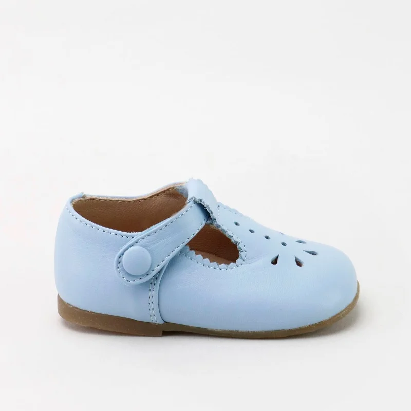 Men's formal shoes with a leather sole and heel Men's formal shoes with a leather sole and heel Papanatas Celeste Baby T-Strap