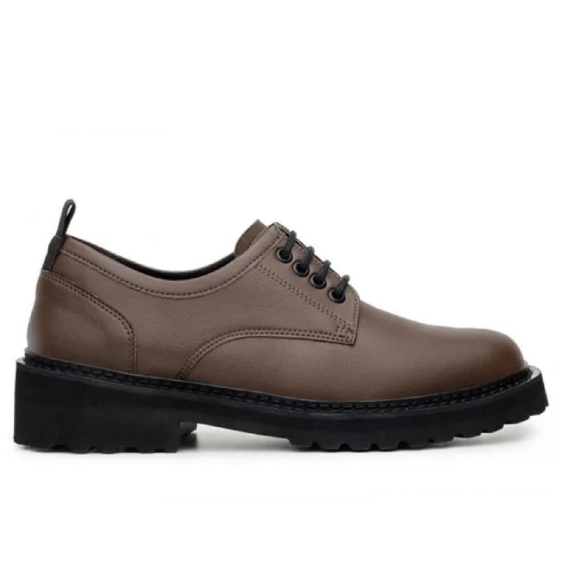 Men's formal shoes with a padded insole for comfort Men's formal shoes with a padded insole for comfort 'Everyday Derby' unisex vegan shoe with chunky sole by Ahimsa - cognac Men's formal shoes with a padded insole for comfort Men's formal shoes with a padded insole for comfort 'Everyday Derby' unisex vegan shoe with chunky sole by Ahimsa - cognac