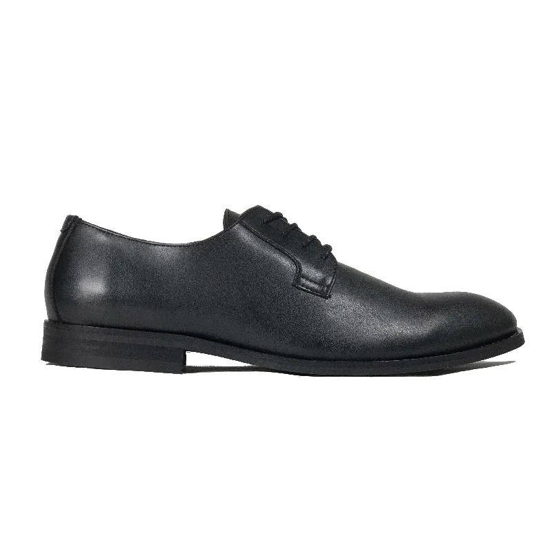 Men's formal shoes with a buckle closure Men's formal shoes with a buckle closure 'Gideon' classic vegan derby round toe by Zette Shoes - black Men's formal shoes with a buckle closure Men's formal shoes with a buckle closure 'Gideon' classic vegan derby round toe by Zette Shoes - black