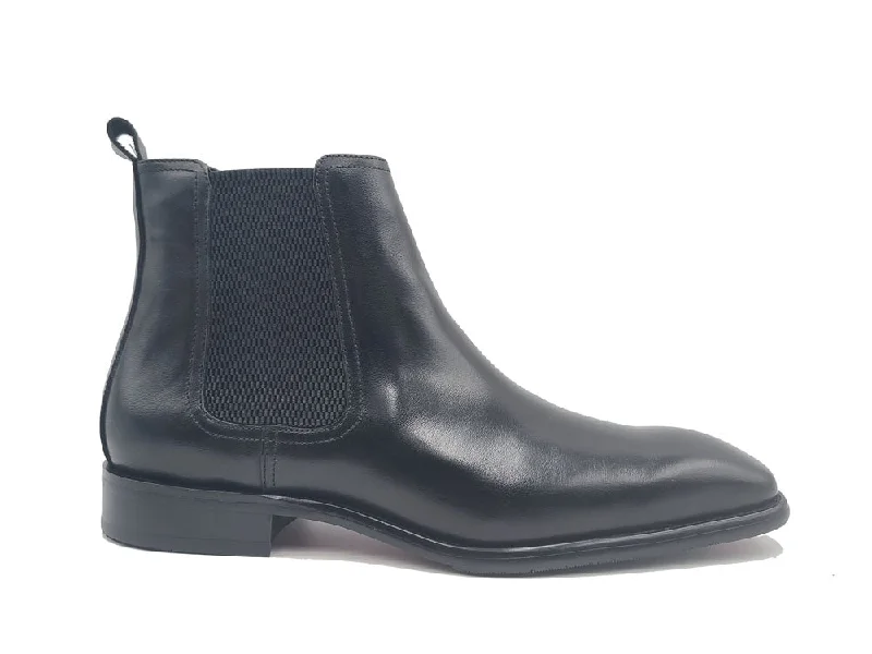 Men's formal shoes with a polished shine Men's formal shoes with a polished shine Calfskin Leather Chelsea Boot KB509-30 - Black Men's formal shoes with a polished shine Men's formal shoes with a polished shine Calfskin Leather Chelsea Boot KB509-30 - Black