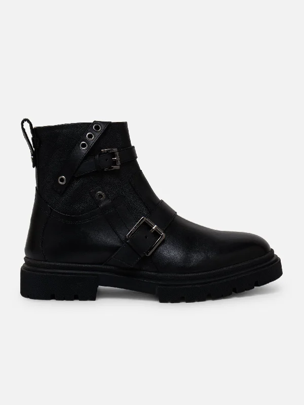 Men's casual shoes with a low - profile design Ezok Buckle Boot For Men