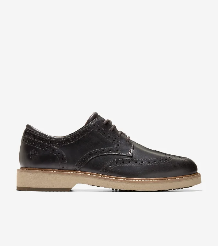 Men's formal shoes with a polished shine Men's formal shoes with a polished shine Men's American Classics Montrose Wingtip Oxfords Men's formal shoes with a polished shine Men's formal shoes with a polished shine Men's American Classics Montrose Wingtip Oxfords