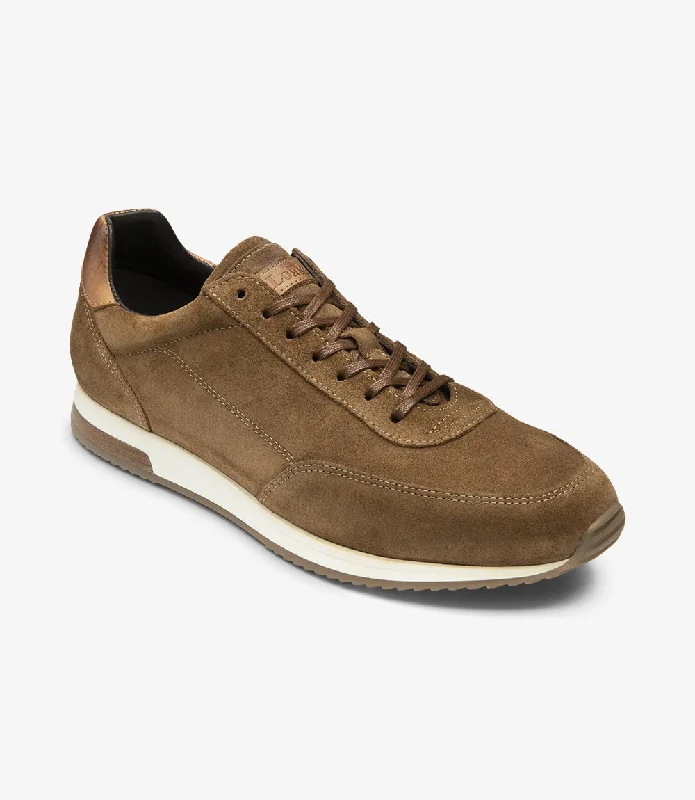 Men's casual shoes with a thick sole for added height LOAKE Bannister -Suede Sneakers -Tan Suede Men's casual shoes with a thick sole for added height LOAKE Bannister -Suede Sneakers -Tan Suede