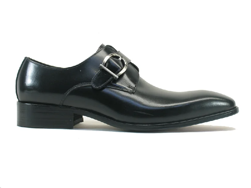 Men's formal shoes with a wingtip design Men's formal shoes with a wingtip design Carrucci Buckle Monk Strap KS503-35 - Black Men's formal shoes with a wingtip design Men's formal shoes with a wingtip design Carrucci Buckle Monk Strap KS503-35 - Black