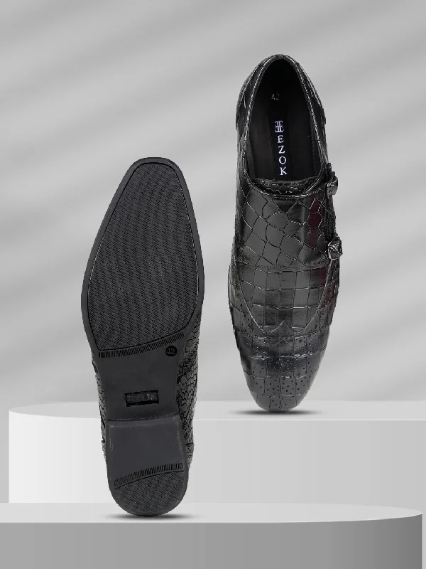 Men's casual shoes with a logo patch on the tongue Ezok Leather Casual Shoes For Men Men's casual shoes with a logo patch on the tongue Ezok Leather Casual Shoes For Men
