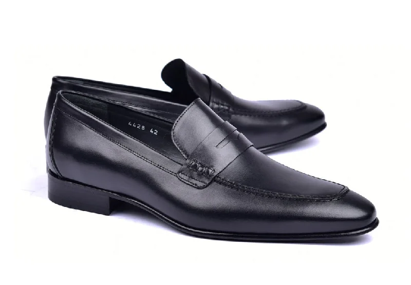 Men's formal shoes with a rubber heel cap for durability Men's formal shoes with a rubber heel cap for durability Corrente 4428 Leather slip-on Loafer Shoes - Penny Black Men's formal shoes with a rubber heel cap for durability Men's formal shoes with a rubber heel cap for durability Corrente 4428 Leather slip-on Loafer Shoes - Penny Black