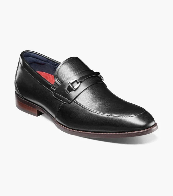 Men's formal shoes with a polished shine Men's formal shoes with a polished shine Stacy Adams KAYLOR Moc Toe Bit Slip On - Black Men's formal shoes with a polished shine Men's formal shoes with a polished shine Stacy Adams KAYLOR Moc Toe Bit Slip On - Black
