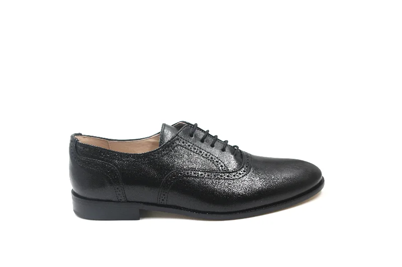Men's formal shoes with a wingtip design Men's formal shoes with a wingtip design Gravitas Black Leather Wingtip Lace Up Shoe Men's formal shoes with a wingtip design Men's formal shoes with a wingtip design Gravitas Black Leather Wingtip Lace Up Shoe