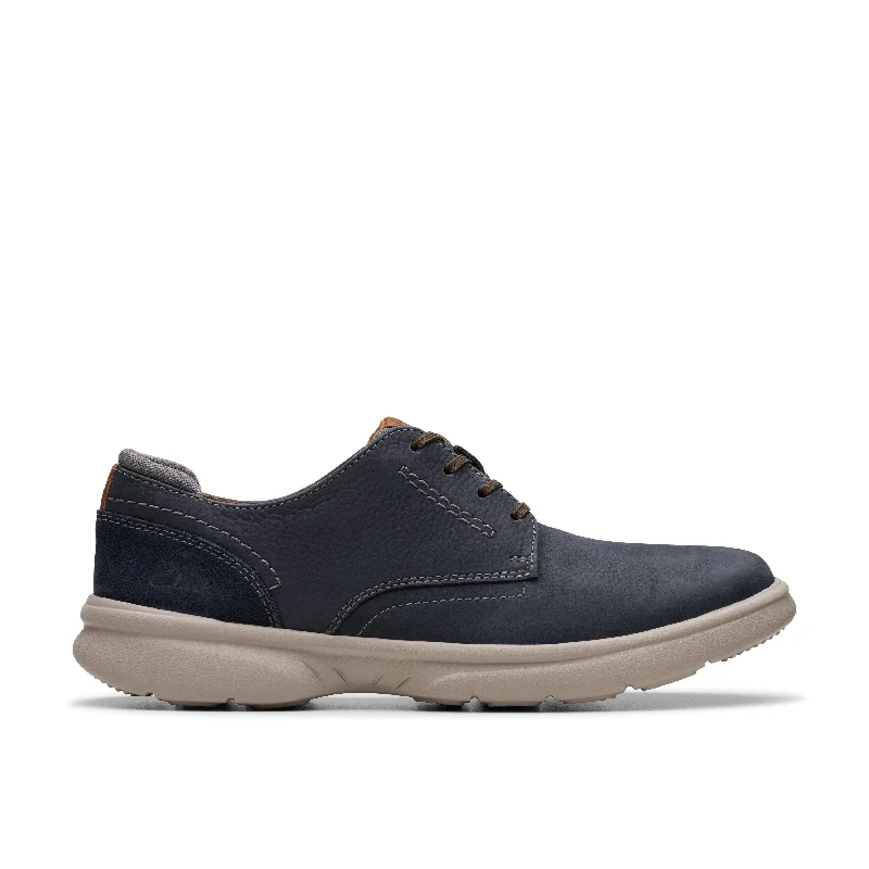 Men's formal shoes with a leather lining for breathability Men's formal shoes with a leather lining for breathability Clarks Bradley Plain in Blue Nubuck Men's formal shoes with a leather lining for breathability Men's formal shoes with a leather lining for breathability Clarks Bradley Plain in Blue Nubuck