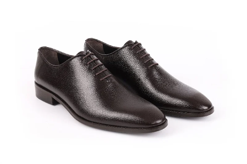 Men's formal shoes with a polished shine Men's formal shoes with a polished shine Newark Wholecut Oxford Dress Shoes Men's formal shoes with a polished shine Men's formal shoes with a polished shine Newark Wholecut Oxford Dress Shoes