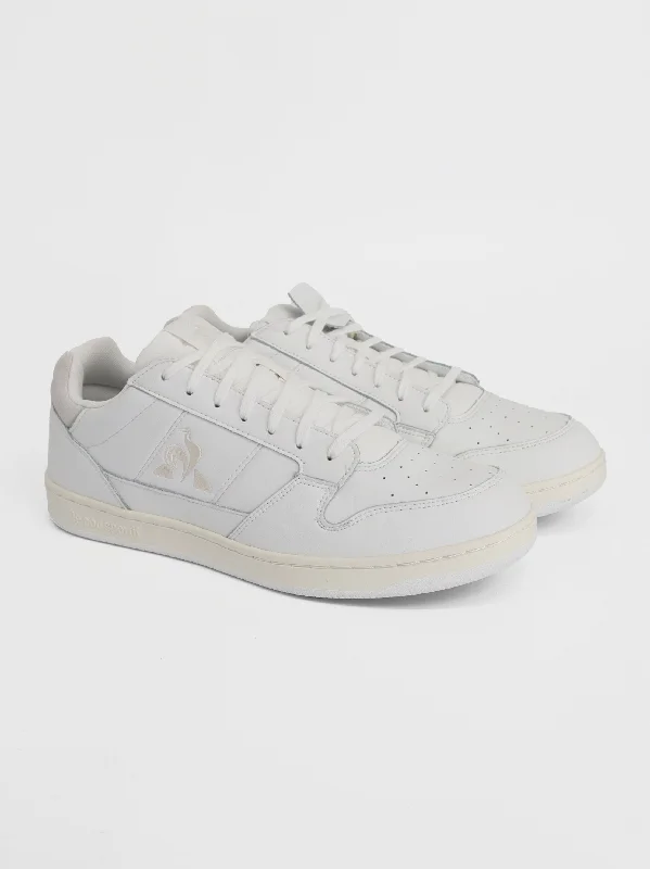 Men's casual shoes with a geometric pattern Men's Brand Logo Embroidered Sneakers,White Men's casual shoes with a geometric pattern Men's Brand Logo Embroidered Sneakers,White