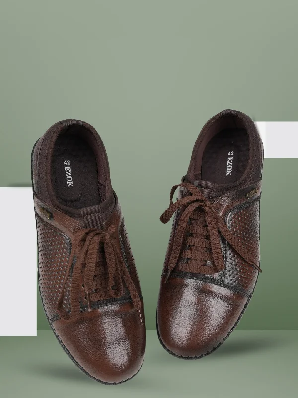 Men's casual shoes with a logo patch on the tongue Ezok Brown Leather Closer Casual Shoes Men's casual shoes with a logo patch on the tongue Ezok Brown Leather Closer Casual Shoes