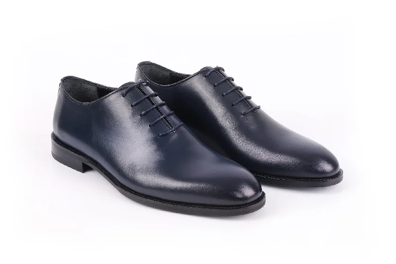 Men's formal shoes with a wingtip design Men's formal shoes with a wingtip design Perryton Wholecut Oxford Dress Shoes Men's formal shoes with a wingtip design Men's formal shoes with a wingtip design Perryton Wholecut Oxford Dress Shoes