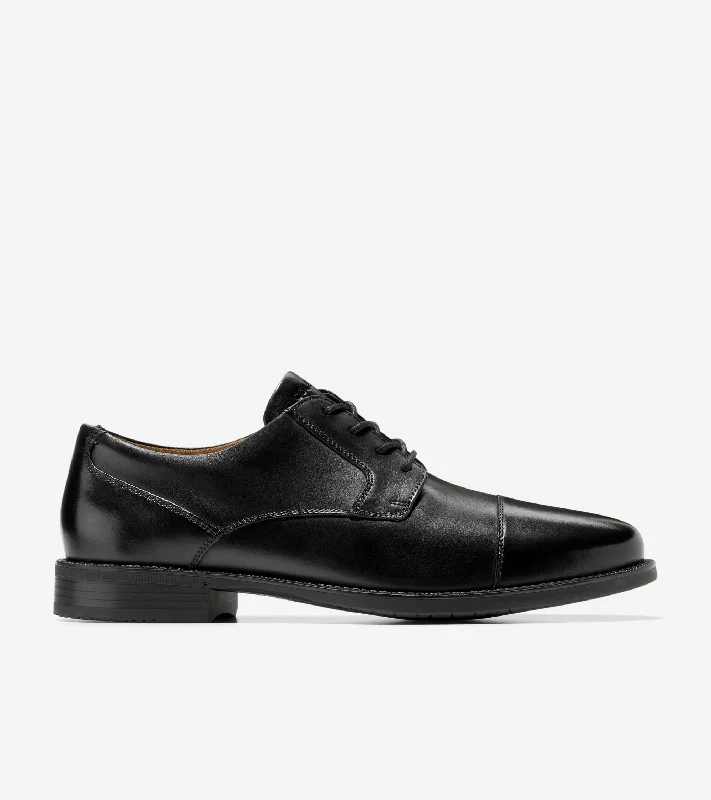Men's formal shoes with a buckle closure Men's Bedford Cap-Toe Oxfords