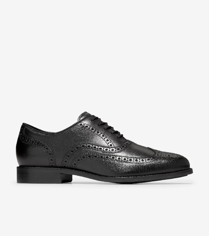 Men's formal shoes with a wingtip design Men's Broadway Wingtip Oxford