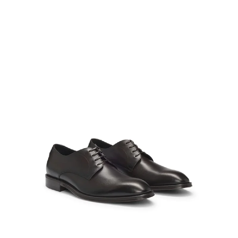 Men's formal shoes with a buckle closure Men's formal shoes with a buckle closure Italian leather Derby shoes with stitching details Men's formal shoes with a buckle closure Men's formal shoes with a buckle closure Italian leather Derby shoes with stitching details