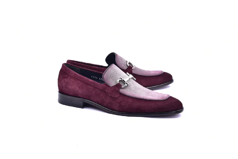 Men's formal shoes with a wingtip design Men's formal shoes with a wingtip design Corrente 6376 Suade Bit Buckle loafer - Burgundy Men's formal shoes with a wingtip design Men's formal shoes with a wingtip design Corrente 6376 Suade Bit Buckle loafer - Burgundy