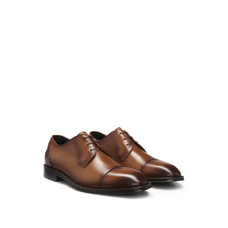 Men's formal shoes with a leather lining for breathability Men's formal shoes with a leather lining for breathability Cap-toe Derby shoes in leather Men's formal shoes with a leather lining for breathability Men's formal shoes with a leather lining for breathability Cap-toe Derby shoes in leather