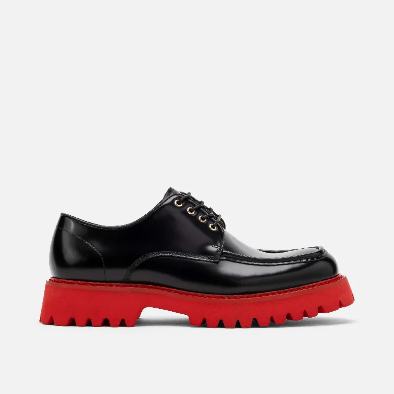 Men's formal shoes with a contrast stitching detail Men's formal shoes with a contrast stitching detail Luca Black/Red Lug Derbys Men's formal shoes with a contrast stitching detail Men's formal shoes with a contrast stitching detail Luca Black/Red Lug Derbys