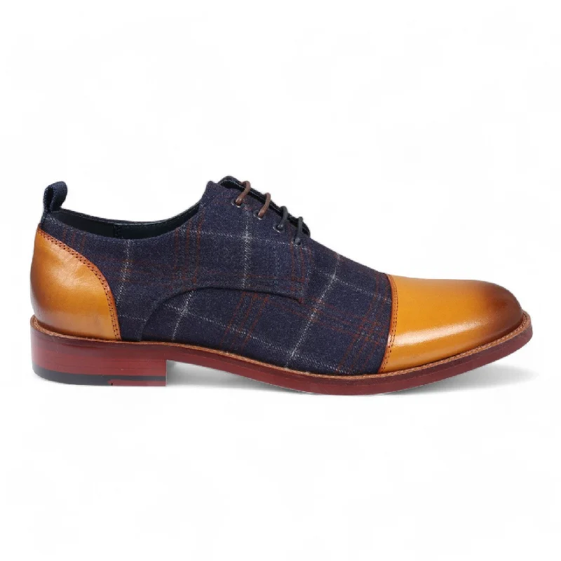 Men's formal shoes with a leather lining for breathability Men's formal shoes with a leather lining for breathability Justin Reess Men's Oxford Brown Leather Brogue Shoes - Ronnie Men's formal shoes with a leather lining for breathability Men's formal shoes with a leather lining for breathability Justin Reess Men's Oxford Brown Leather Brogue Shoes - Ronnie