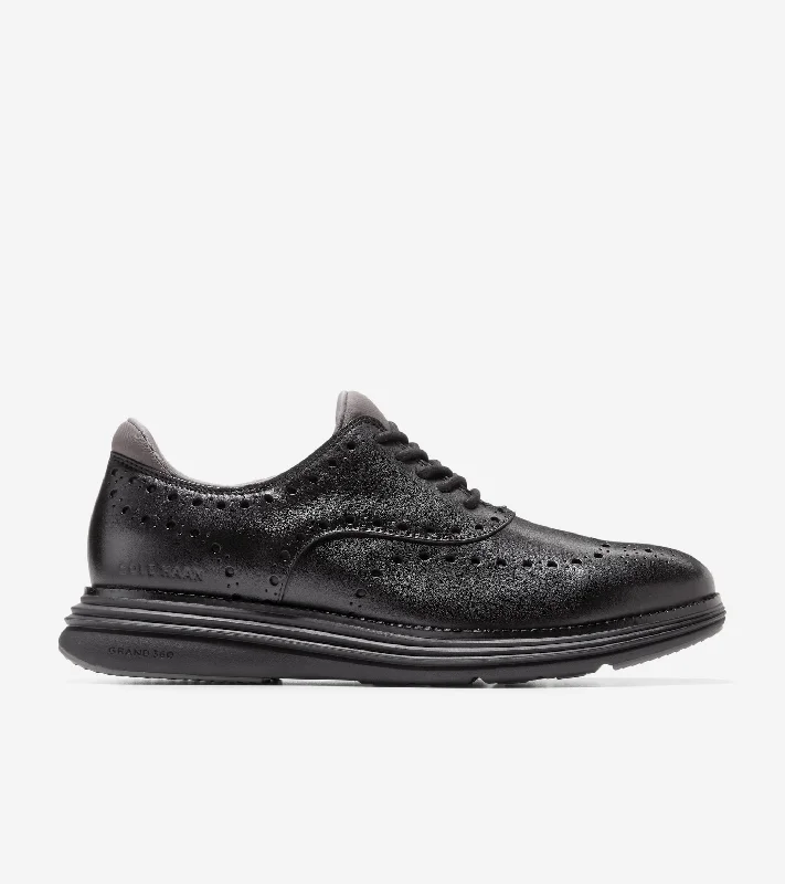 Men's formal shoes with a padded insole for comfort Men's ØriginalGrand Ultra Waterproof Wingtip Oxfords Men's formal shoes with a padded insole for comfort Men's ØriginalGrand Ultra Waterproof Wingtip Oxfords
