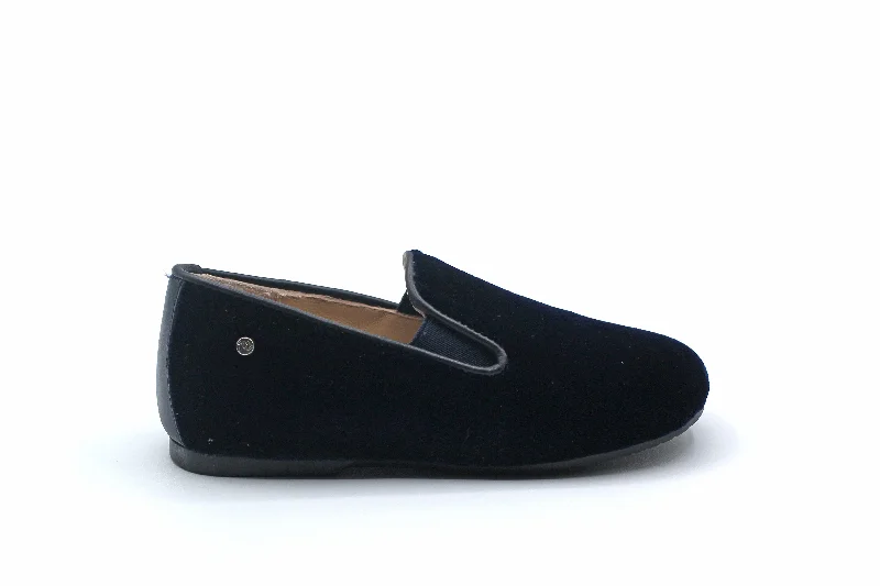 Men's leather formal Oxford shoes with a cap toe Men's leather formal Oxford shoes with a cap toe Manuela De Juan Navy Velvet Smoking Shoe Men's leather formal Oxford shoes with a cap toe Men's leather formal Oxford shoes with a cap toe Manuela De Juan Navy Velvet Smoking Shoe