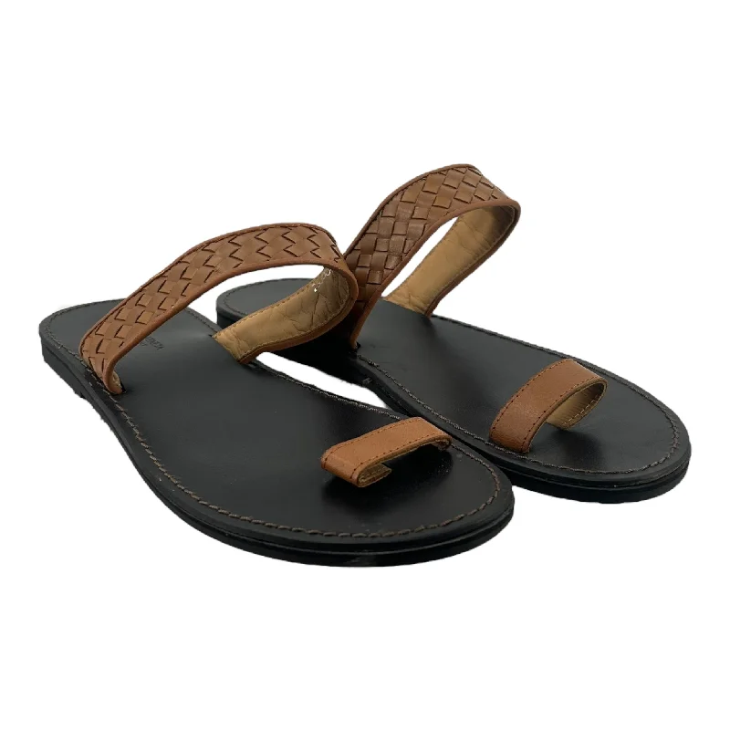 Men's sandals with a rubber sole for tractionBOTTEGA VENETA/Sandals/US 9.5/Brown/