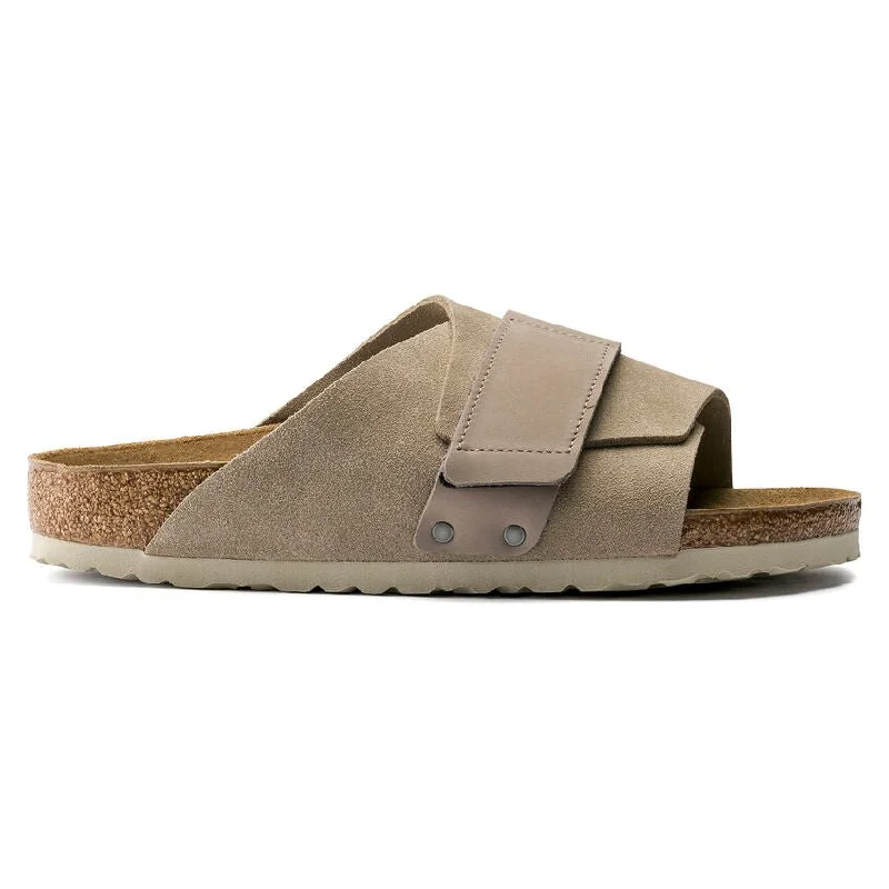 Men's sandals with a buckle closureBirkenstock Kyoto - Taupe Suede