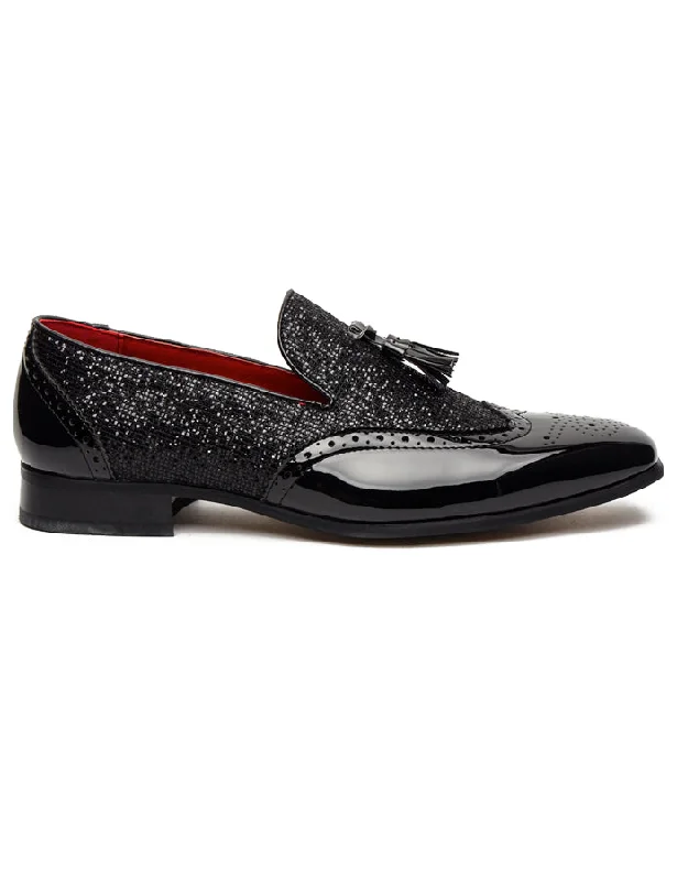 Men's loafers in a neutral color like black or brownBLACK FAUX PATENT LEATHER SHINY GLITTER PARTY TASSEL LOAFER Men's loafers in a neutral color like black or brownBLACK FAUX PATENT LEATHER SHINY GLITTER PARTY TASSEL LOAFER