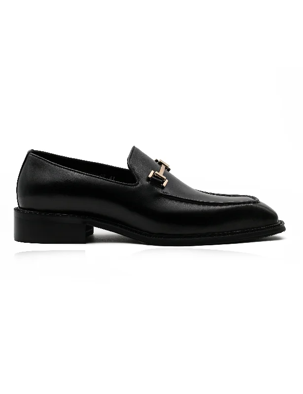 Men's loafers with a decorative buckleBLACK POLISHED LEATHER SNAFFLE BIT DRESS LOAFERS