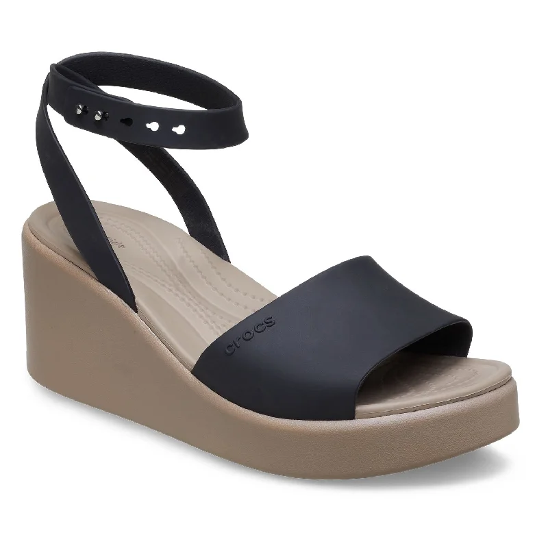 Men's sandals with a toe post designBrooklyn Ankle Strap Wedge
