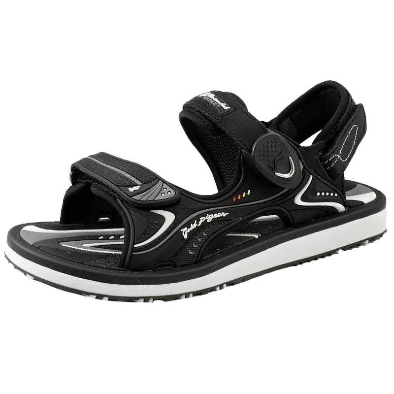 Men's sandals with a perforated leather upper for ventilationClassic: 1671 Black