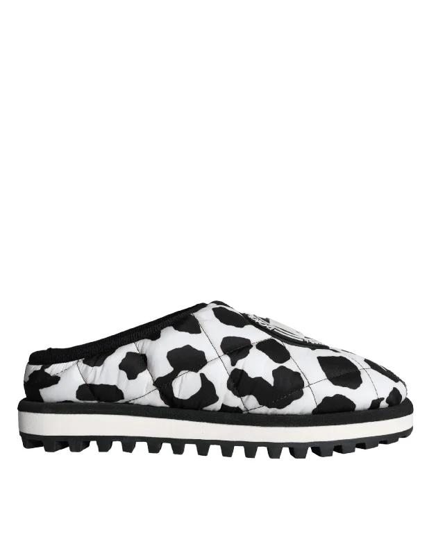 Flip - flop style men's sandals for beach wearDolce & Gabbana Quilted Logo Sandals Slides Men's Shoes (Pre-Owned) Flip - flop style men's sandals for beach wearDolce & Gabbana Quilted Logo Sandals Slides Men's Shoes (Pre-Owned)