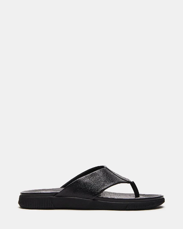 Men's sandals with a shock - absorbing insoleGAVIN BLACK LEATHER