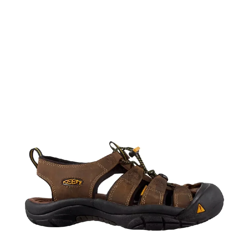 Men's sandals with a shock - absorbing insoleKEEN Men's Newport Leather Sandal in Bison Brown Men's sandals with a shock - absorbing insoleKEEN Men's Newport Leather Sandal in Bison Brown
