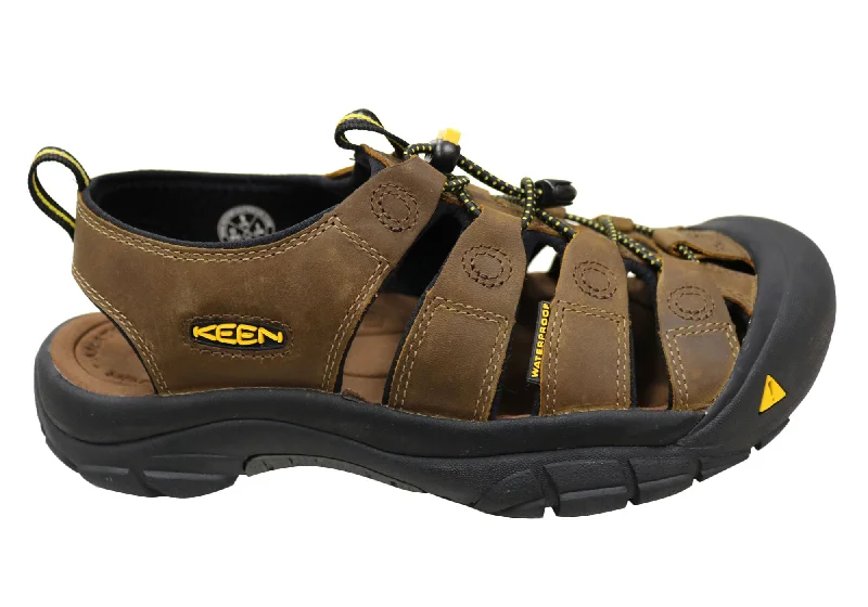 Men's sandals with a shock - absorbing insoleKeen Newport Mens Comfortable Wide Fit Leather Sandals Men's sandals with a shock - absorbing insoleKeen Newport Mens Comfortable Wide Fit Leather Sandals