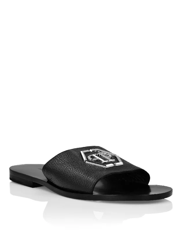 Men's leather sandals with an adjustable strapLeather Sandals Flat Gothic Plein