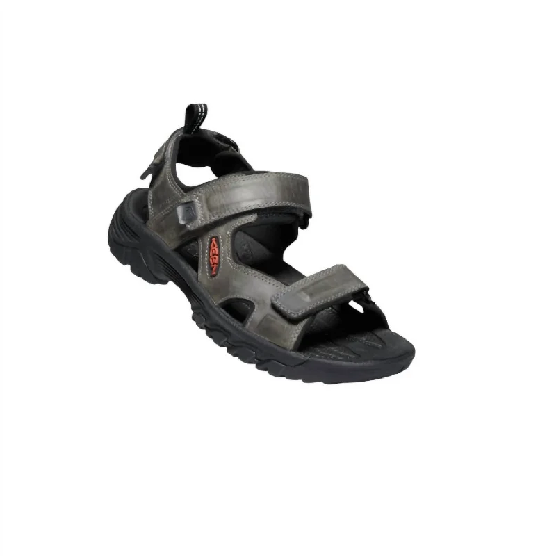 Men's sandals with a shock - absorbing insoleMen’S Targhee Iii Open Toe Sandals In Grey/black Men's sandals with a shock - absorbing insoleMen’S Targhee Iii Open Toe Sandals In Grey/black